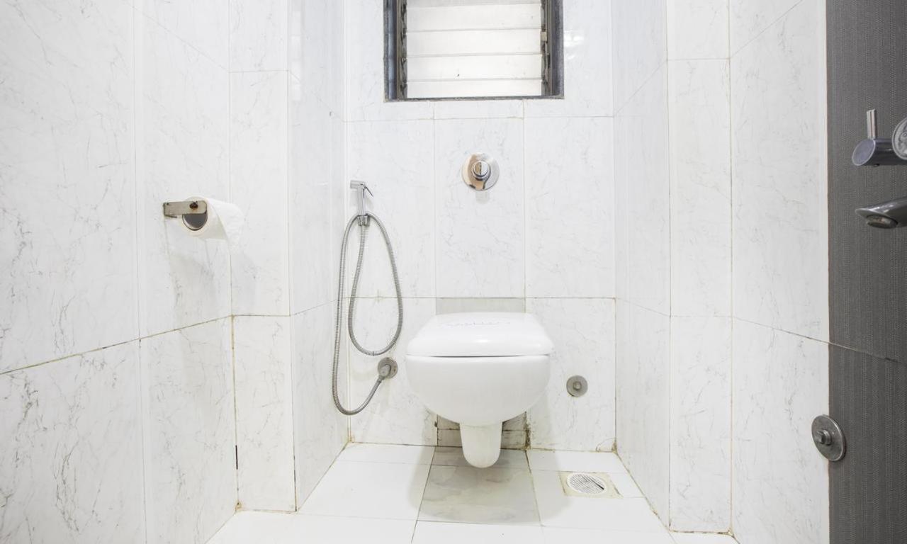Hotel Galaxy Comforts Mumbai Dış mekan fotoğraf