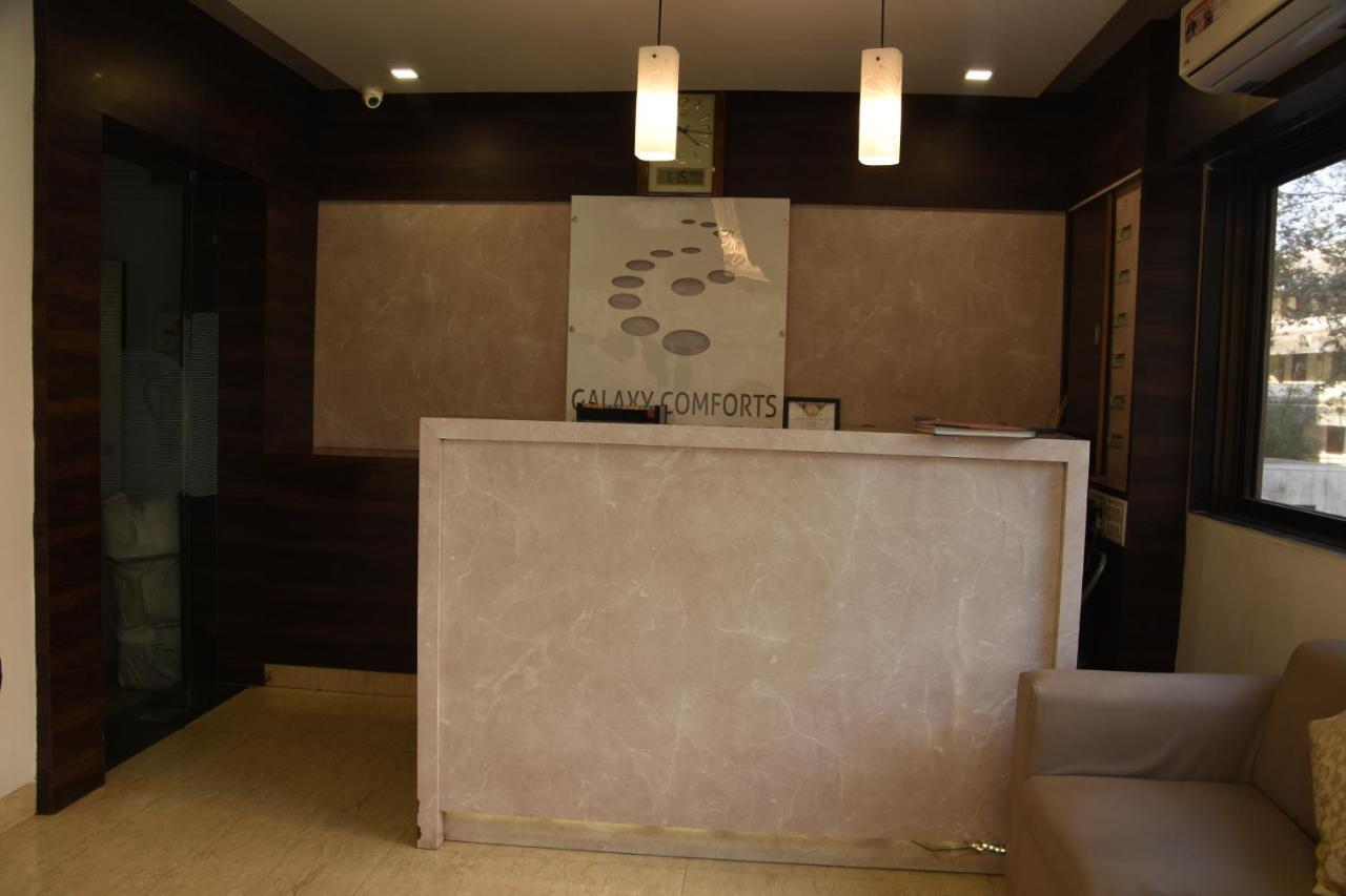 Hotel Galaxy Comforts Mumbai Dış mekan fotoğraf
